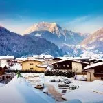 Mayrhofen vinterort i Österrike