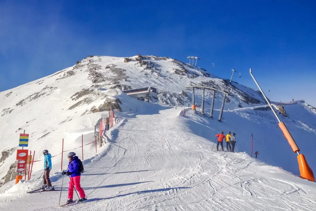 Skipiste bei Ischgl, Tirolo, Österreich