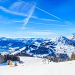 Hiihtohissi.  Hiihtokeskus Brixen im Thalef. Tirol, Itävalta